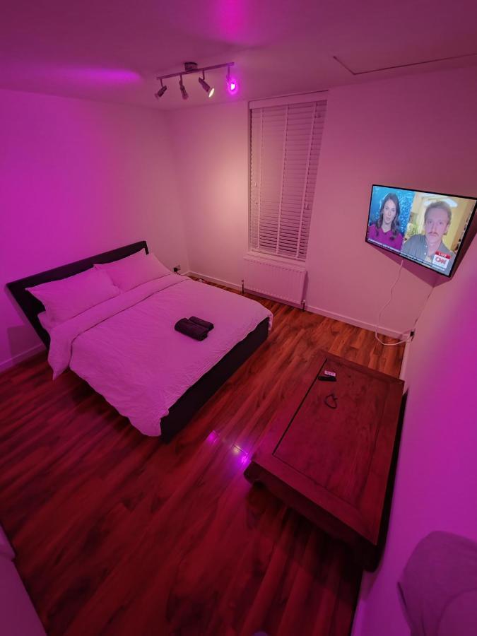 Magnolia Palazzo Apartment Лондон Екстериор снимка