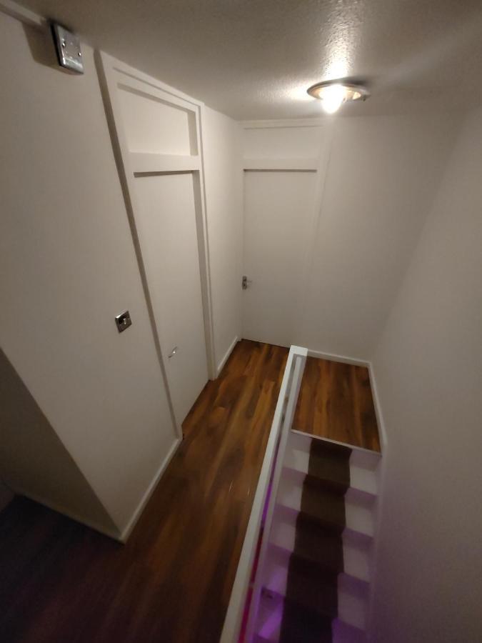 Magnolia Palazzo Apartment Лондон Екстериор снимка